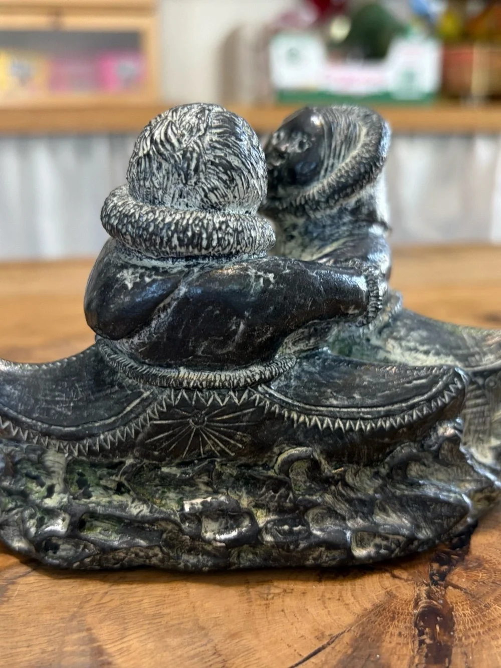 Vintage Wolf Original Hand-Carved Soapstone Inuit Sculpture – Canada 🌊 🩵